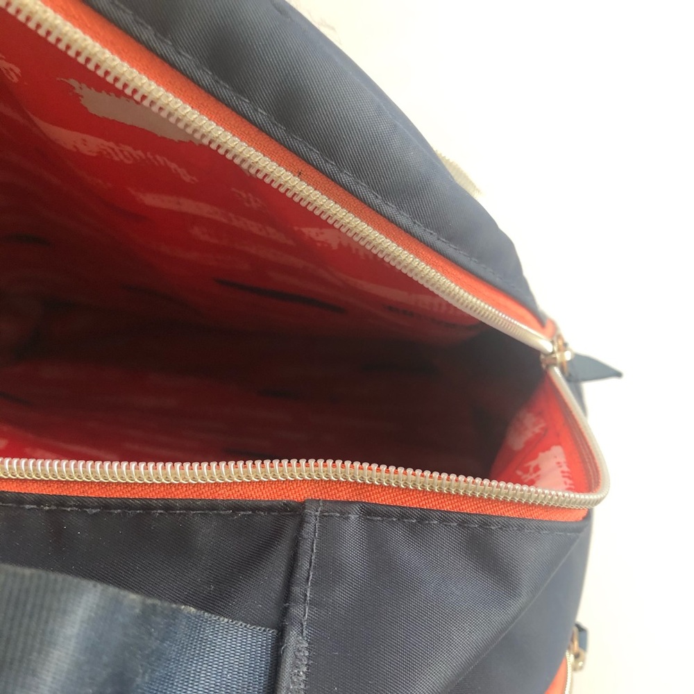 Backpack - Picture 4 of 6